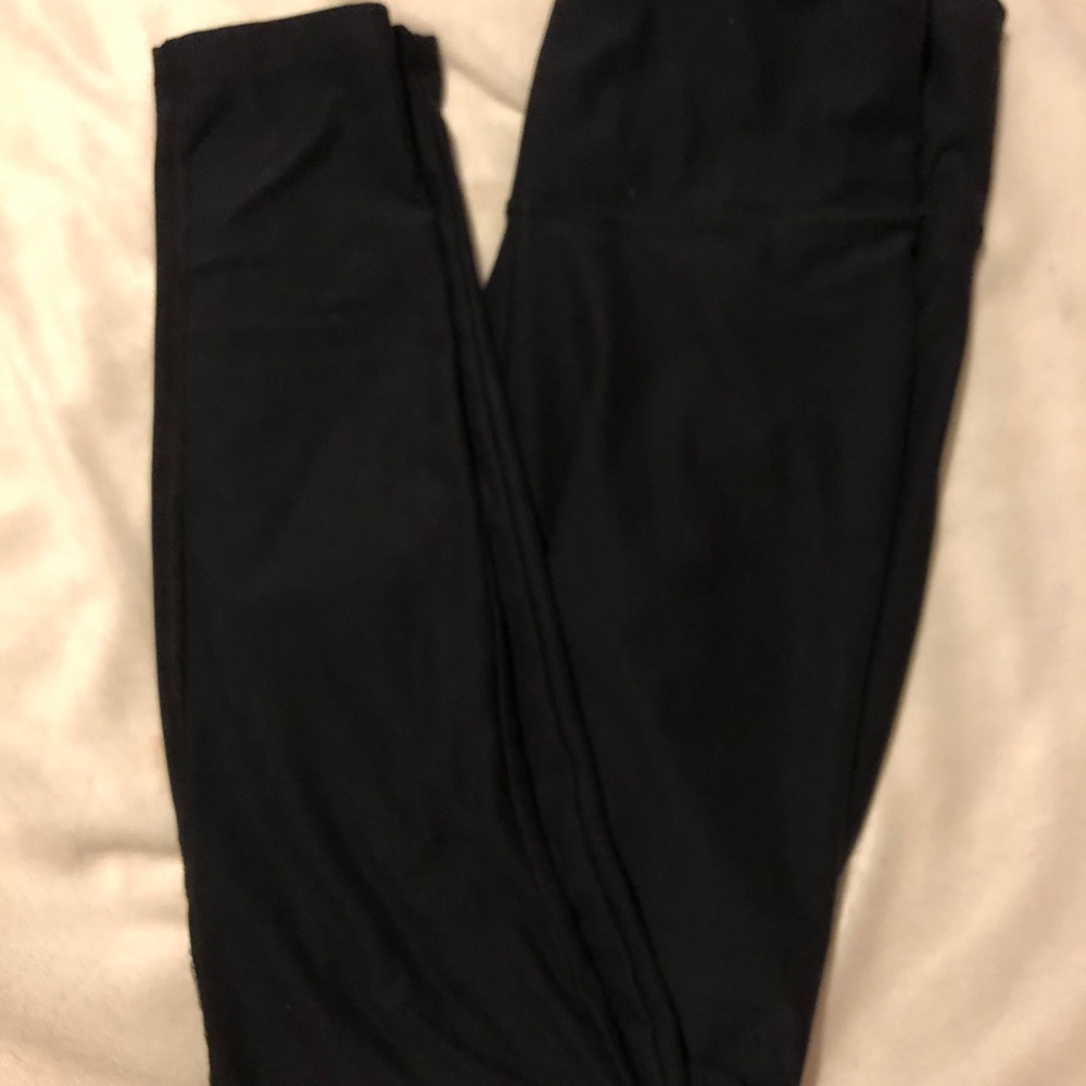 sports wear black leggings